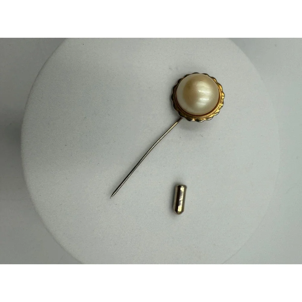Vintage‎ Faux Pearl Stick Pin Gold Tone Scalloped Bezel Lapel Scarf Pin 2.5 Inch